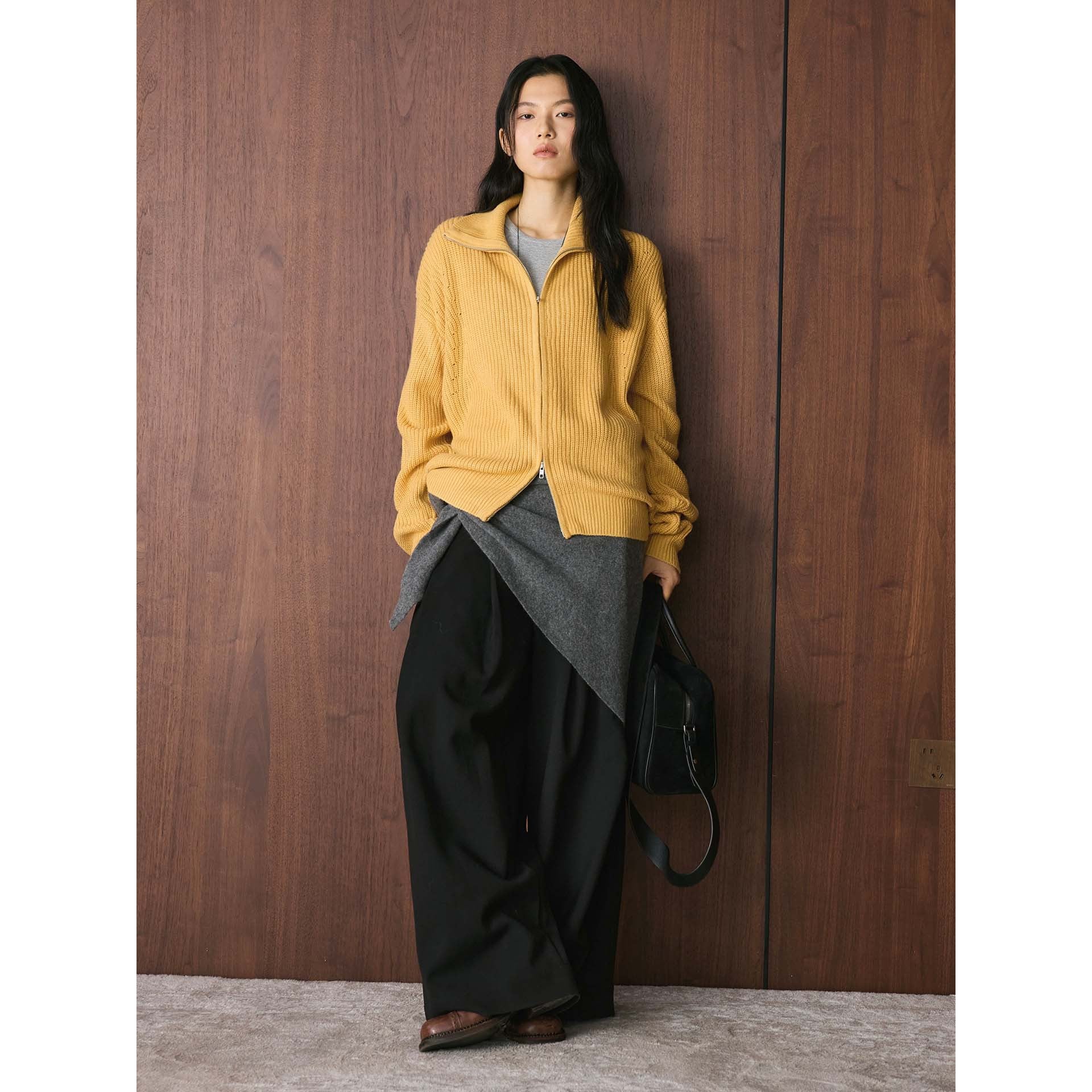Women's chunky knit zip cardigan with high stand-up collar and dropped shoulder Chichicherry