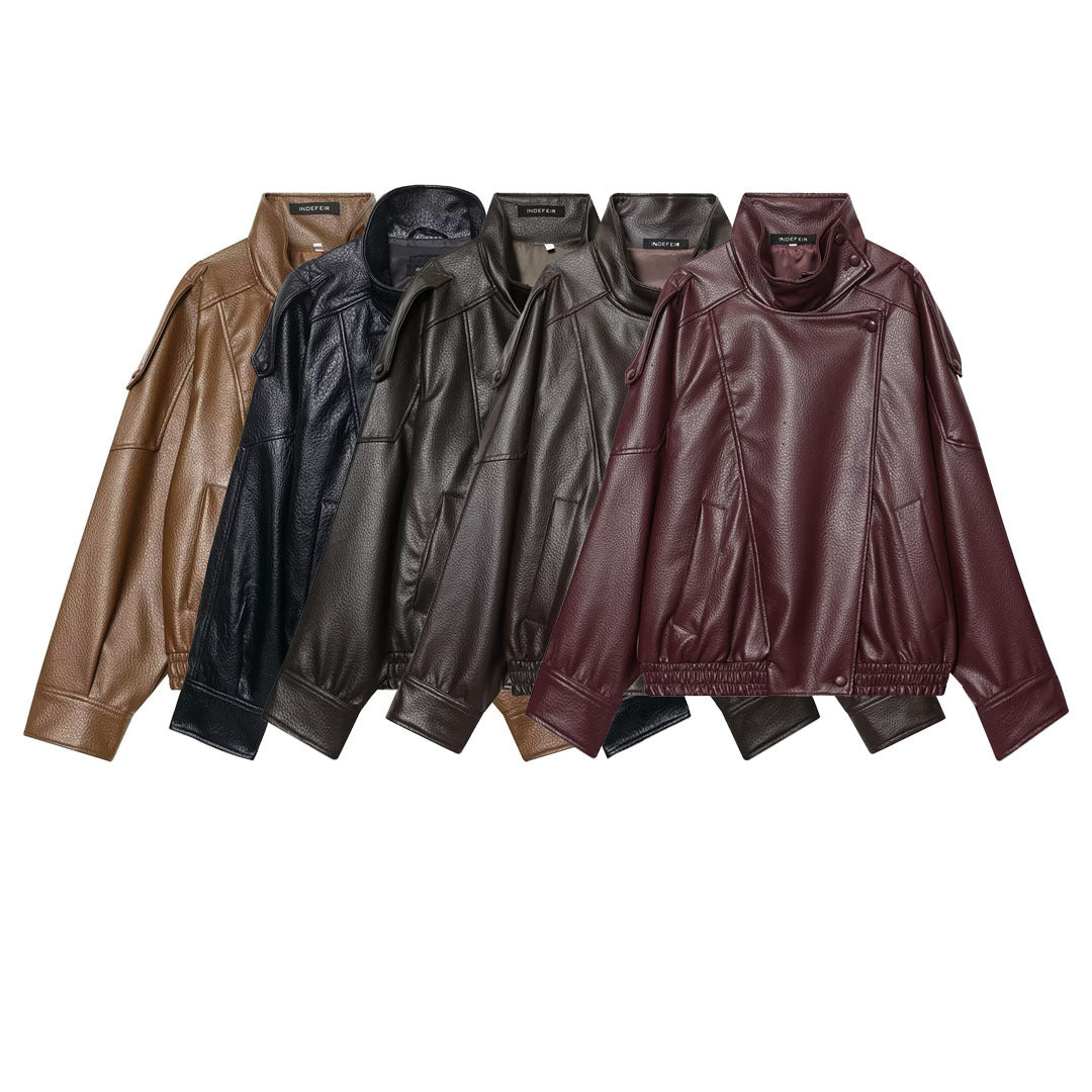 Ladies short-cut faux leather pilot jacket with high stand-up collar and shoulder straps Chichicherry