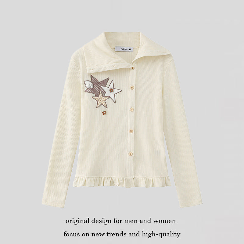 Women's cardigan with button placket, large collar, ruffled hem and star appliqués Chichicherry