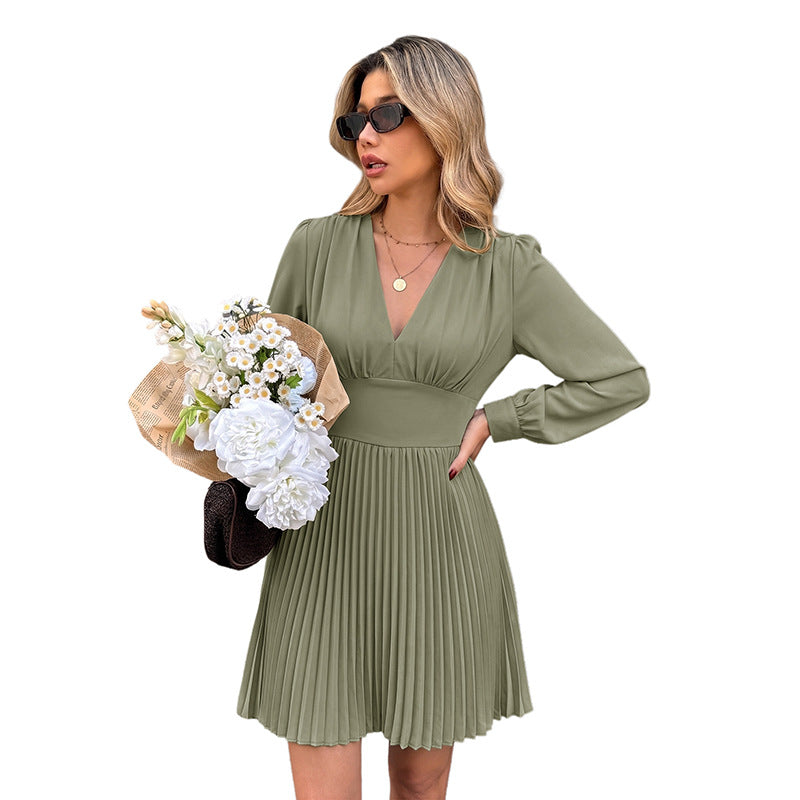 Women's pleated mini dress with fitted corset insert, V-neck and long sleeves Chichicherry