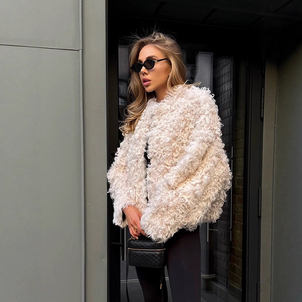 Women's Boxy Short Coat in Curl Teddy Look with Boxy Silhouette Chichicherry