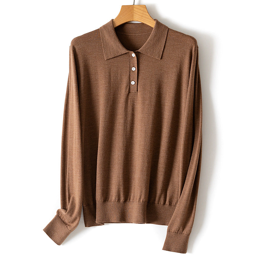 Women's fine-knit polo sweater with button placket, lightweight drape and ribbed cuffs Chichicherry