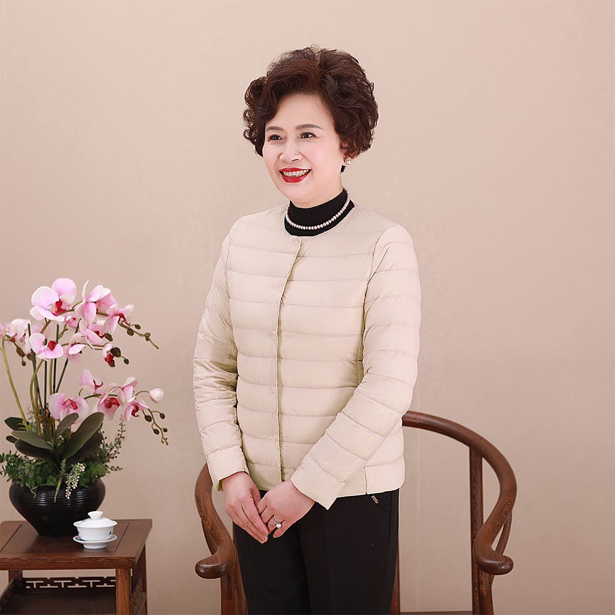 Women's Collarless Ultralight Quilted Short Jacket with Snap Button Closure Chichicherry