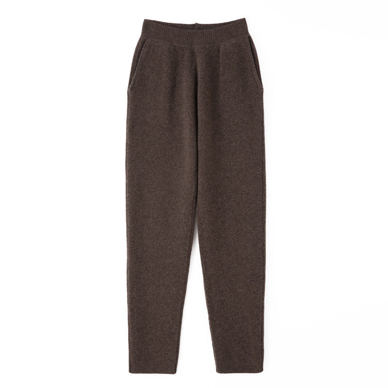 Women's Cashmere-Optic Knit Pants with Elastic Waistband, Tapered Silhouette and Side Pockets Chichicherry