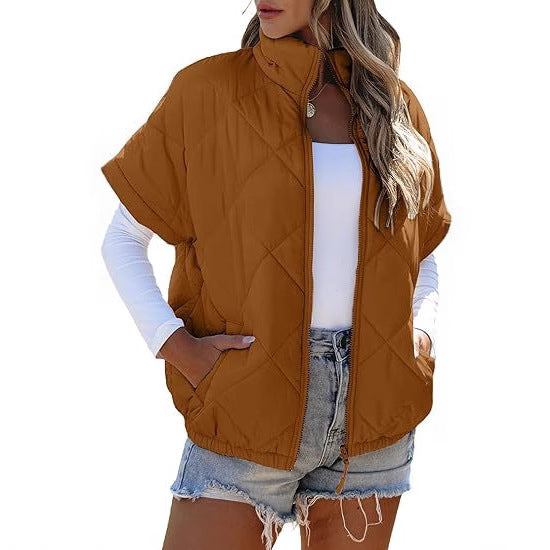 Women's short-sleeve quilted vest with stand-up collar, zipper, and side pockets Chichicherry