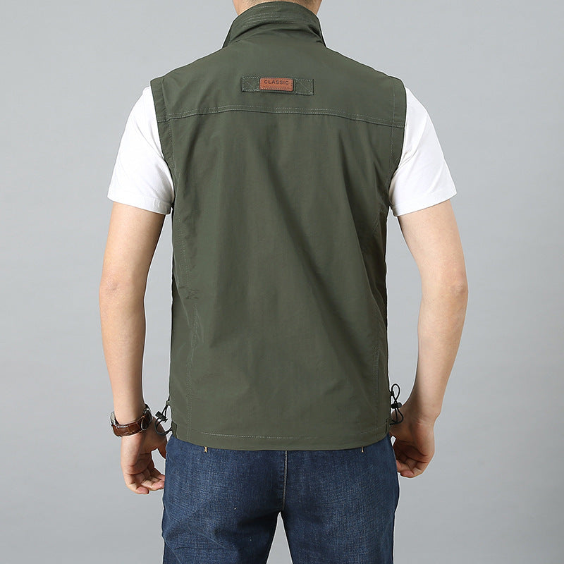Men's lightweight technical utility vest with zippered chest pocket and wind-resistant shell Chichicherry