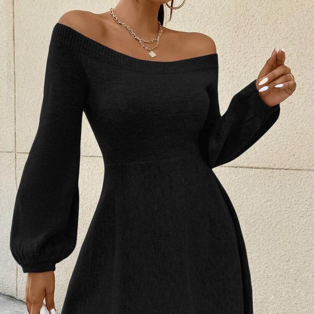 Damen Schulterfreies Feinstrick-Kleid mit taillierter Passform und Ballonärmeln Chichicherry