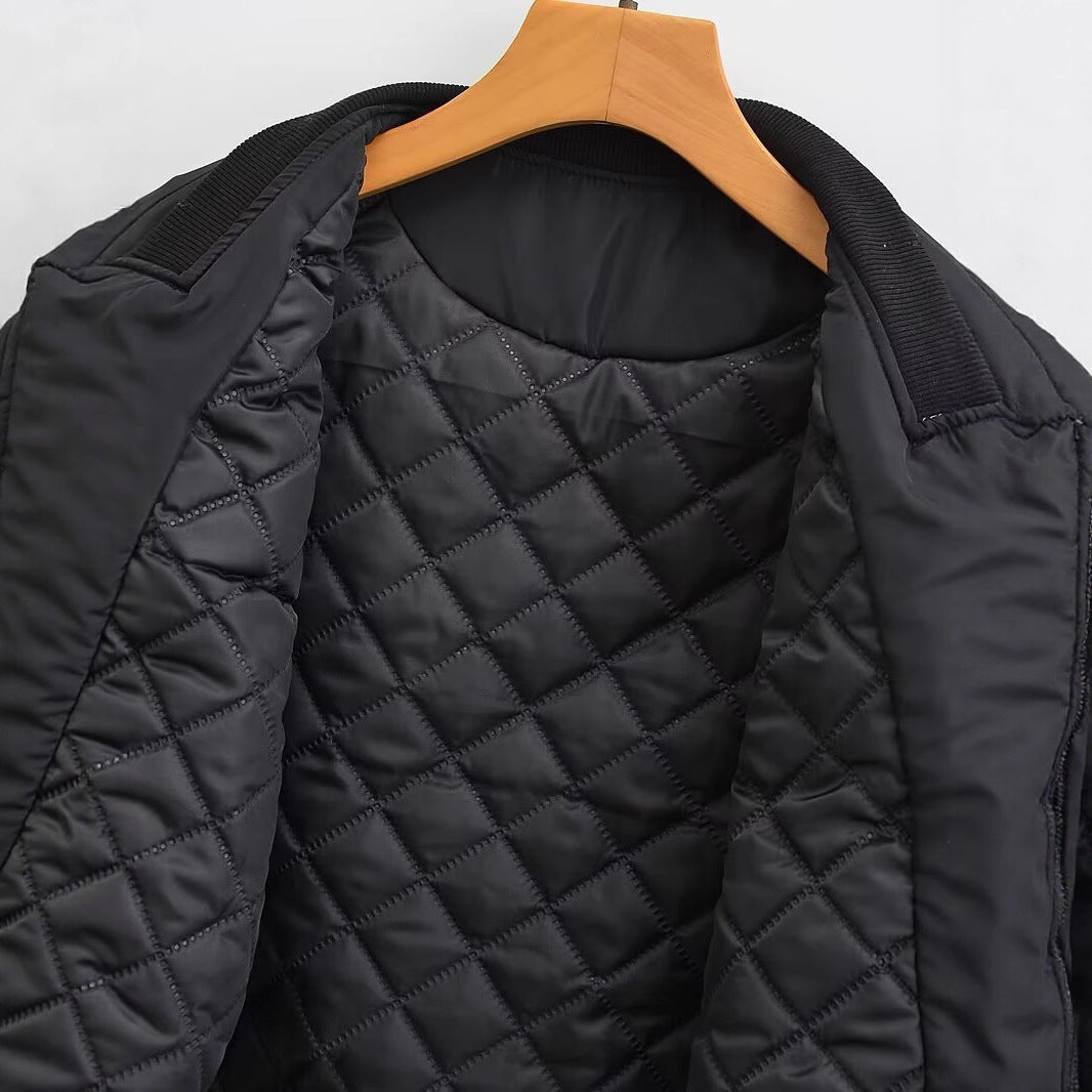 Women short cut nylon bomber jacket with shiny surface, padded lining and metal zipper Chichicherry
