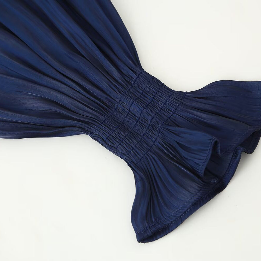 Women silk-like slip blouse with bow collar, pleated effect and ruched balloon sleeves Chichicherry