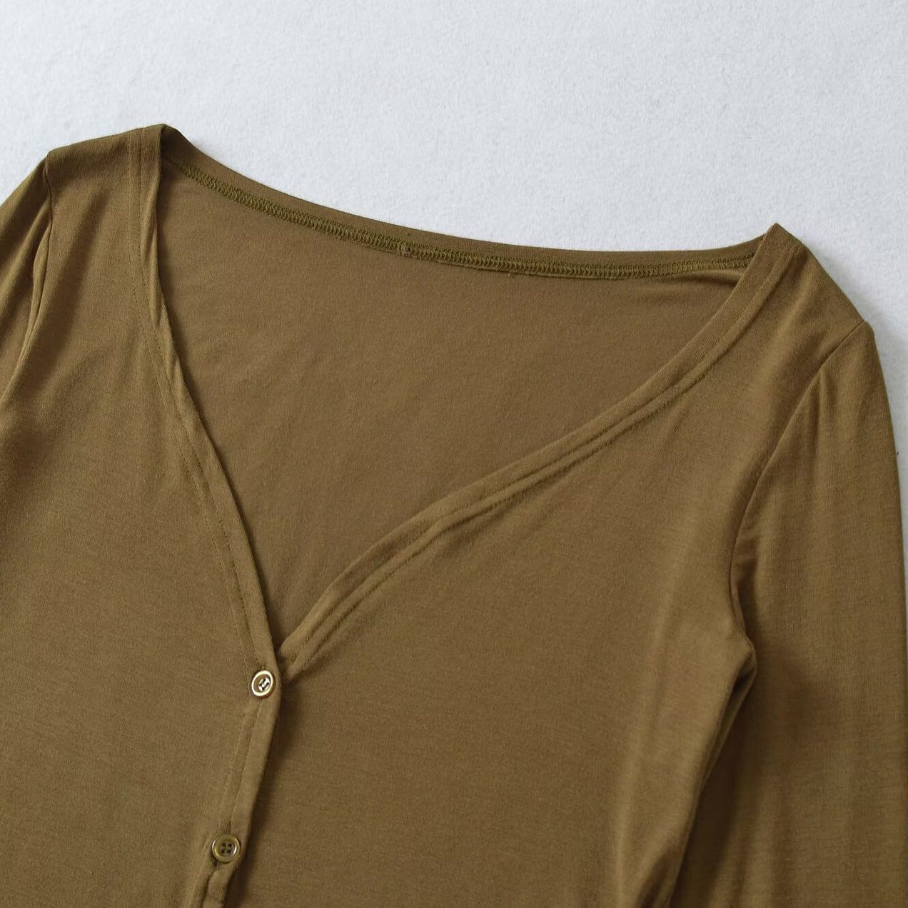 Women's Short Fine Knit Cardigan with Deep V-Neck and Button Front Chichicherry