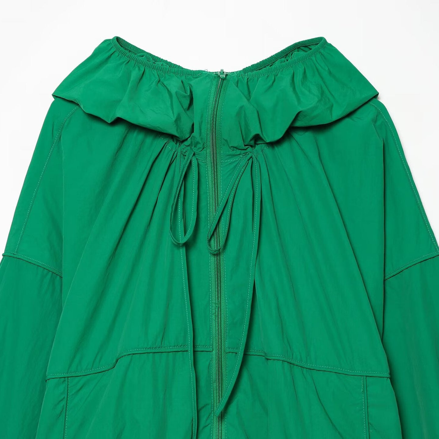 Women's Light Hoodie in Oversized Look with Drawstring and Elastic Band Chichicherry