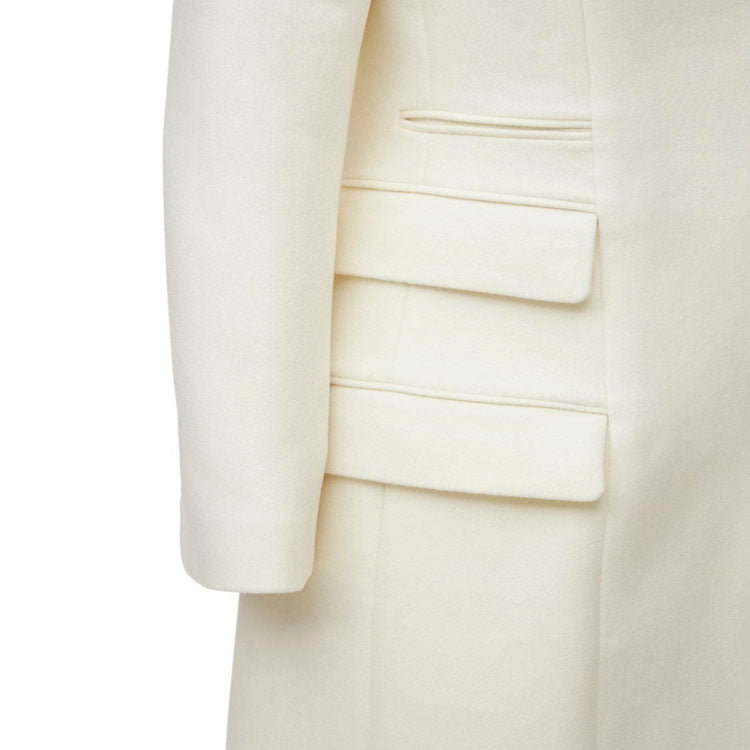 Women's long coat in a minimalist blazer style with concealed button placket and triple flap pocket Chichicherry