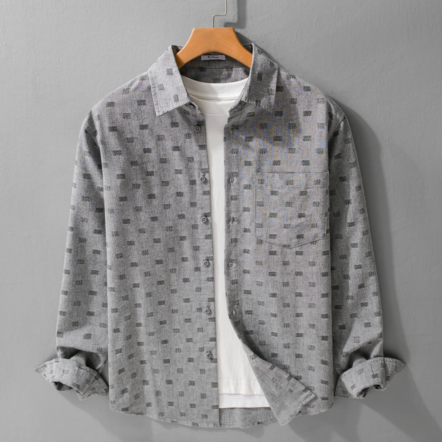 Men's Lightweight Structured Shirt with Chest Pocket and Relaxed Fit Chichicherry
