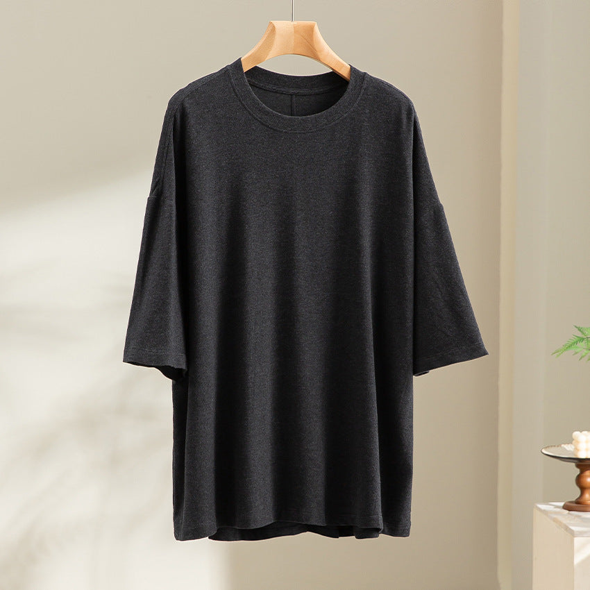 Men's Oversized T-Shirt made of high-quality cotton blend with drop shoulder and loose fit Chichicherry