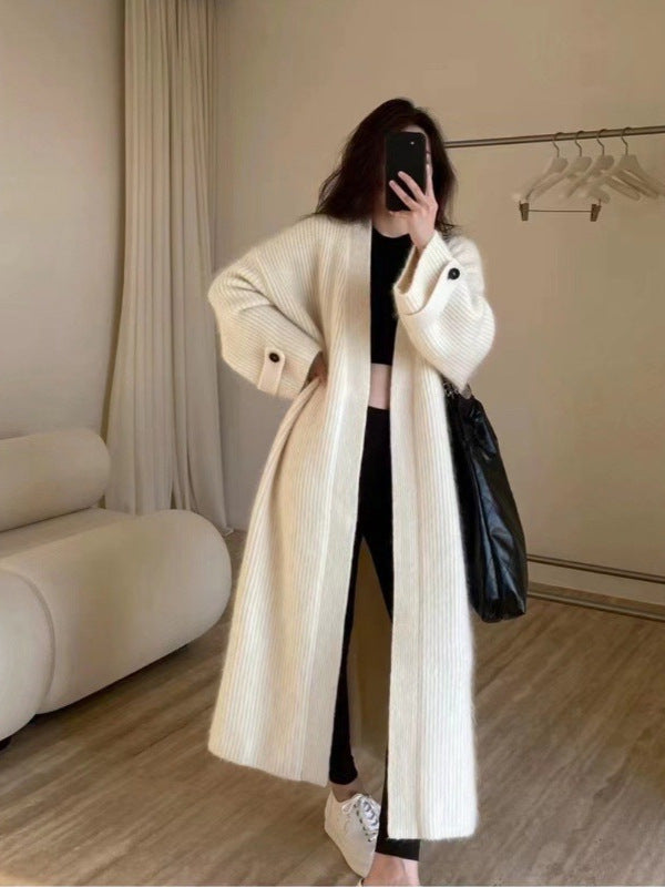Women's Maxi Long Cardigan made of soft ribbed knit with wide cuffs Chichicherry