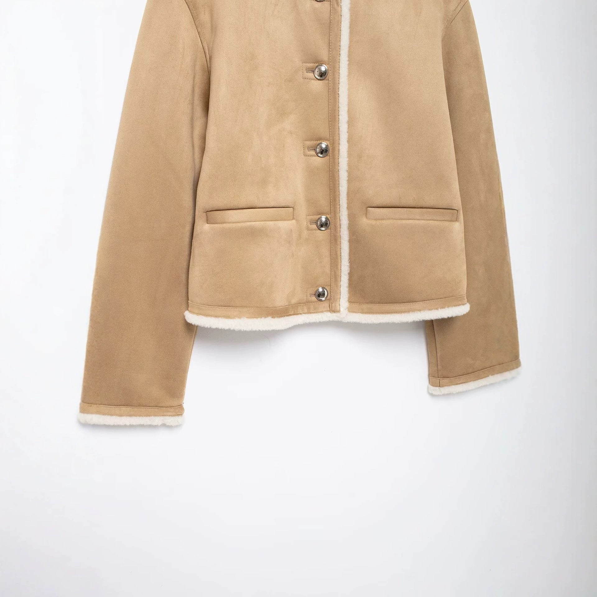 Women's Short Lambskin Look Cardigan Jacket made of Velour Imitation with Round Neck and Snap Buttons Chichicherry