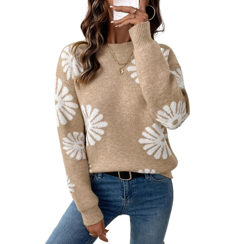Women's oversized floral jacquard sweater, round neckline and ribbed cuffs Chichicherry