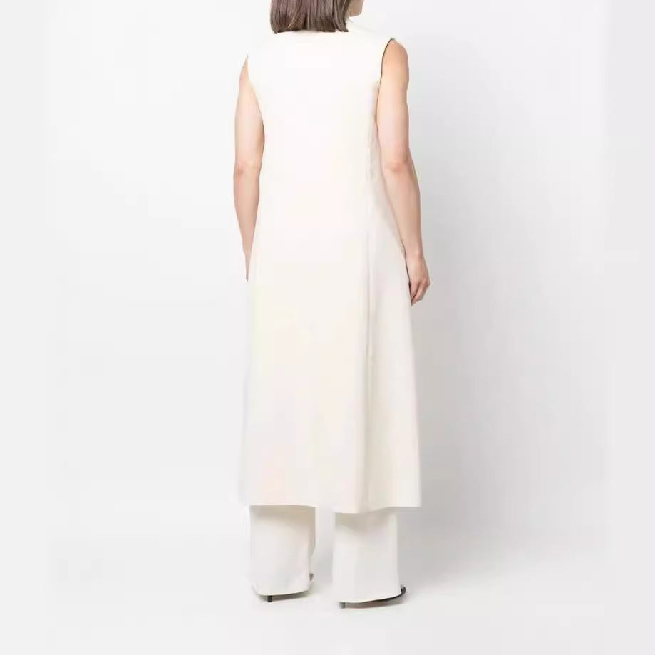 Women's Sleeveless Long Coat in Blazer Style with Shawl Collar and Tailored Seam Chichicherry