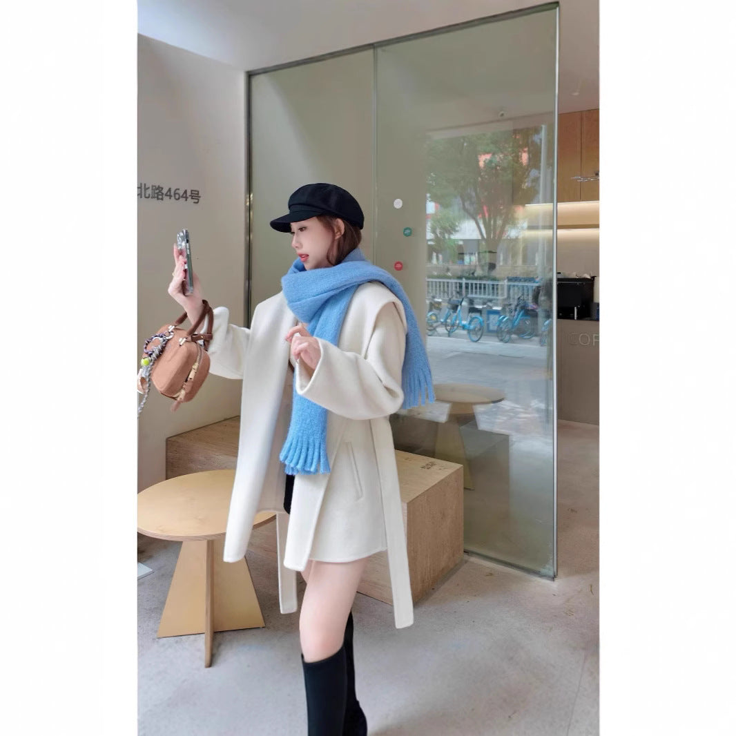 Women's Oversized Wool Coat with Hood and Waist Belt Chichicherry