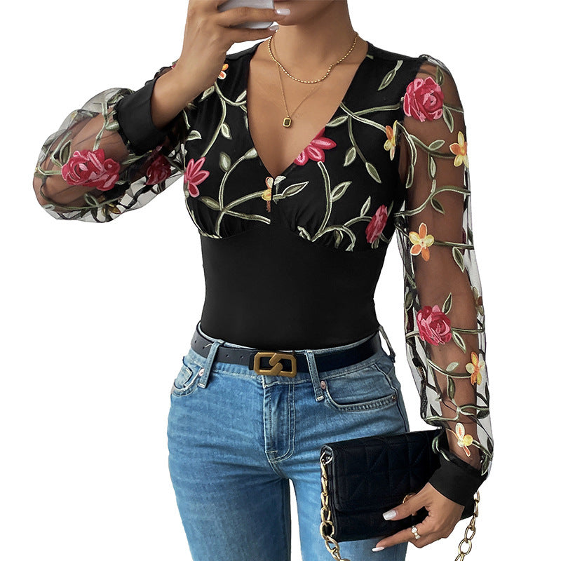 Women's Embroidered Mesh Body with V-Neck and Transparent Floral Sleeves Chichicherry