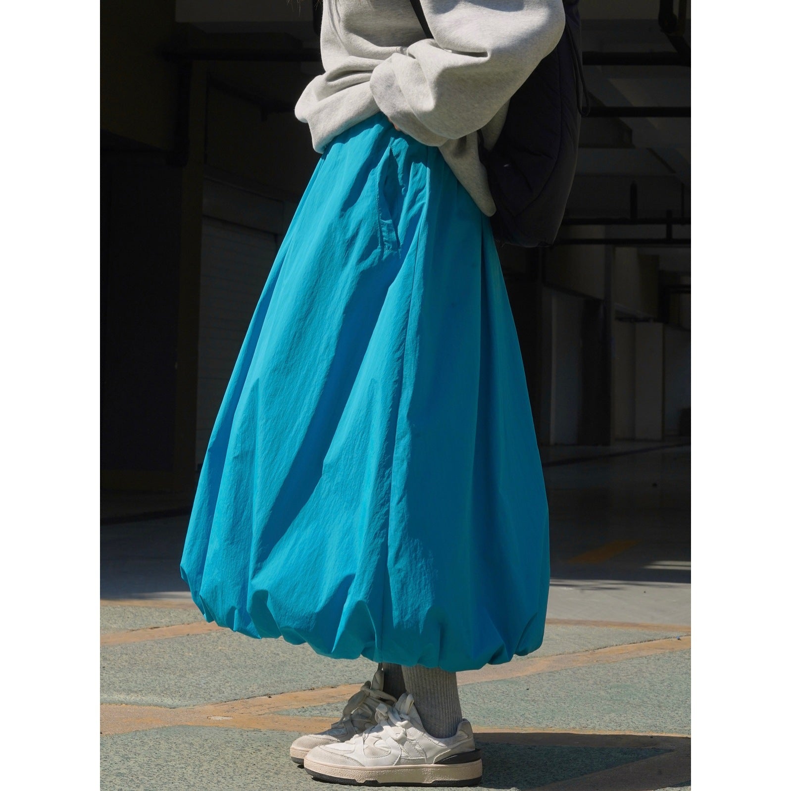 Women Wide Balloon Skirt made of technical Nylon with Elastic Waist Chichicherry