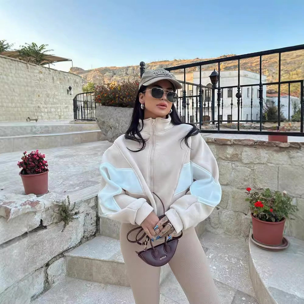 Damen Kurz geschnittener Stehkragen-Reißverschluss-Hoodie im Colorblock-Sportstyle Chichicherry