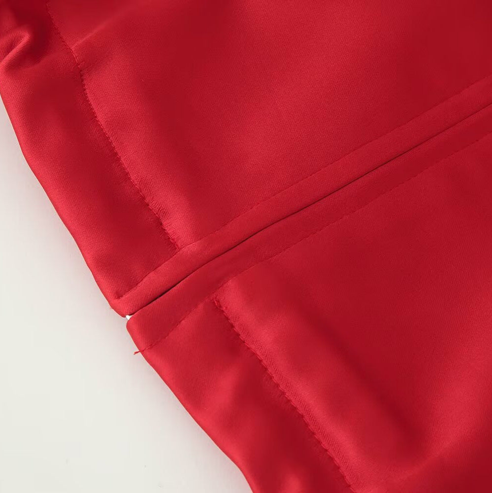 Women's Lightweight Windbreaker Jacket with Stand Collar, Zipper Pockets and Elastic Hem Chichicherry