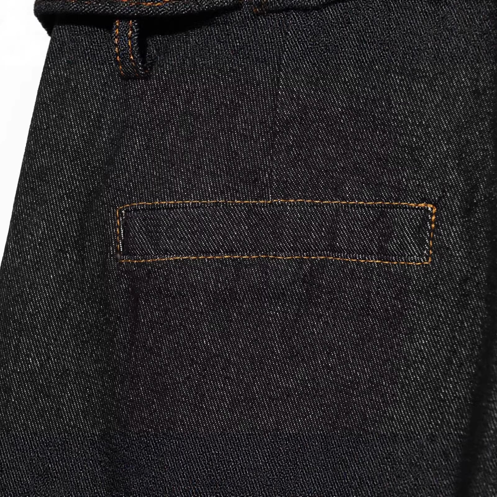 Women's Wide Cropped Jeans Pants with High Waist, Patch Flap Pockets and Wide Hem Chichicherry