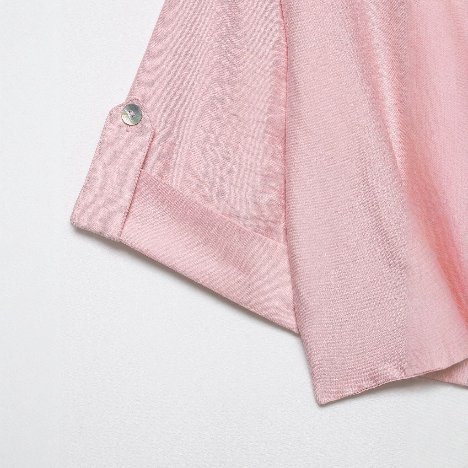 Women's Oversize Lightweight Shirt Blouse with Buttoned Sleeves and V-Neck Chichicherry