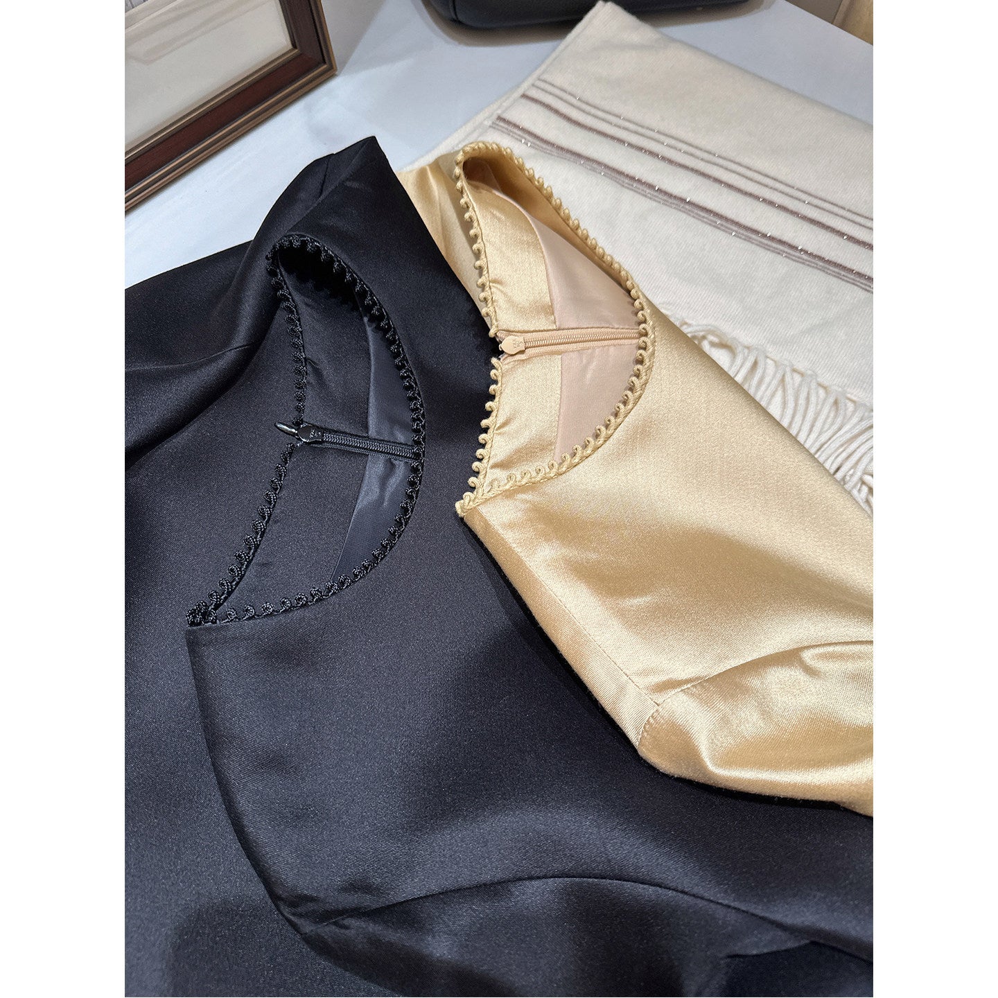 Women's Elegant Long Sleeve Blouse with Ruffled Collar Drune