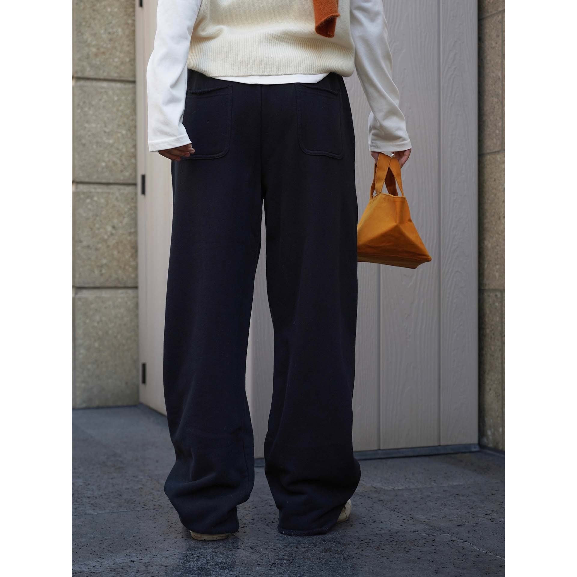 Women's Wide Lounge Sweatpants in Balloon Cut with Drawstring and Elastic Waistband Chichicherry