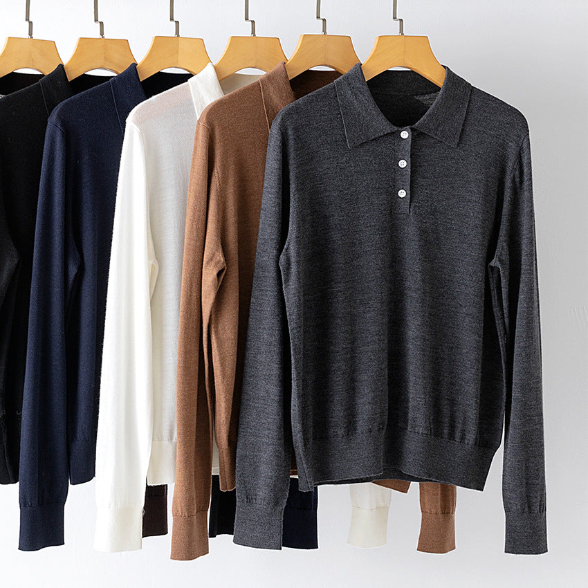 Women's fine-knit polo sweater with button placket, lightweight drape and ribbed cuffs Chichicherry