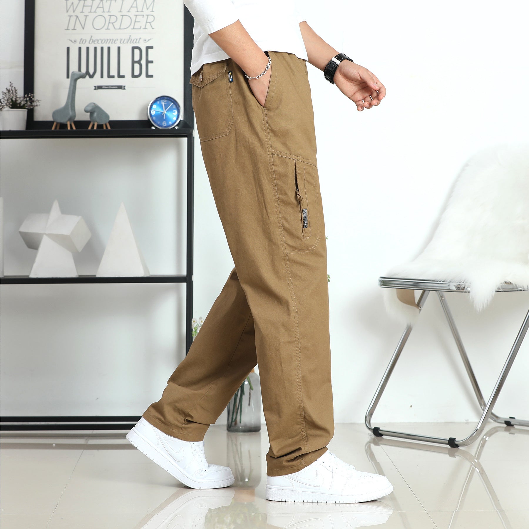 Men's Relaxed-Fit Canvas Cargo Pants with Preformed Knee Inserts and Side Zipper Pocket Chichicherry