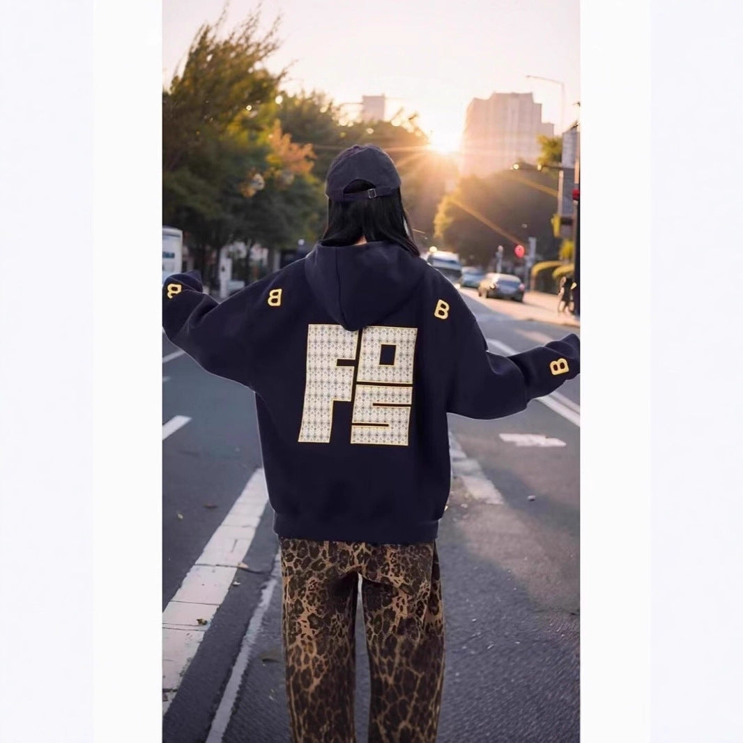 Unisex Urban Hoodie with Large Print Chichicherry