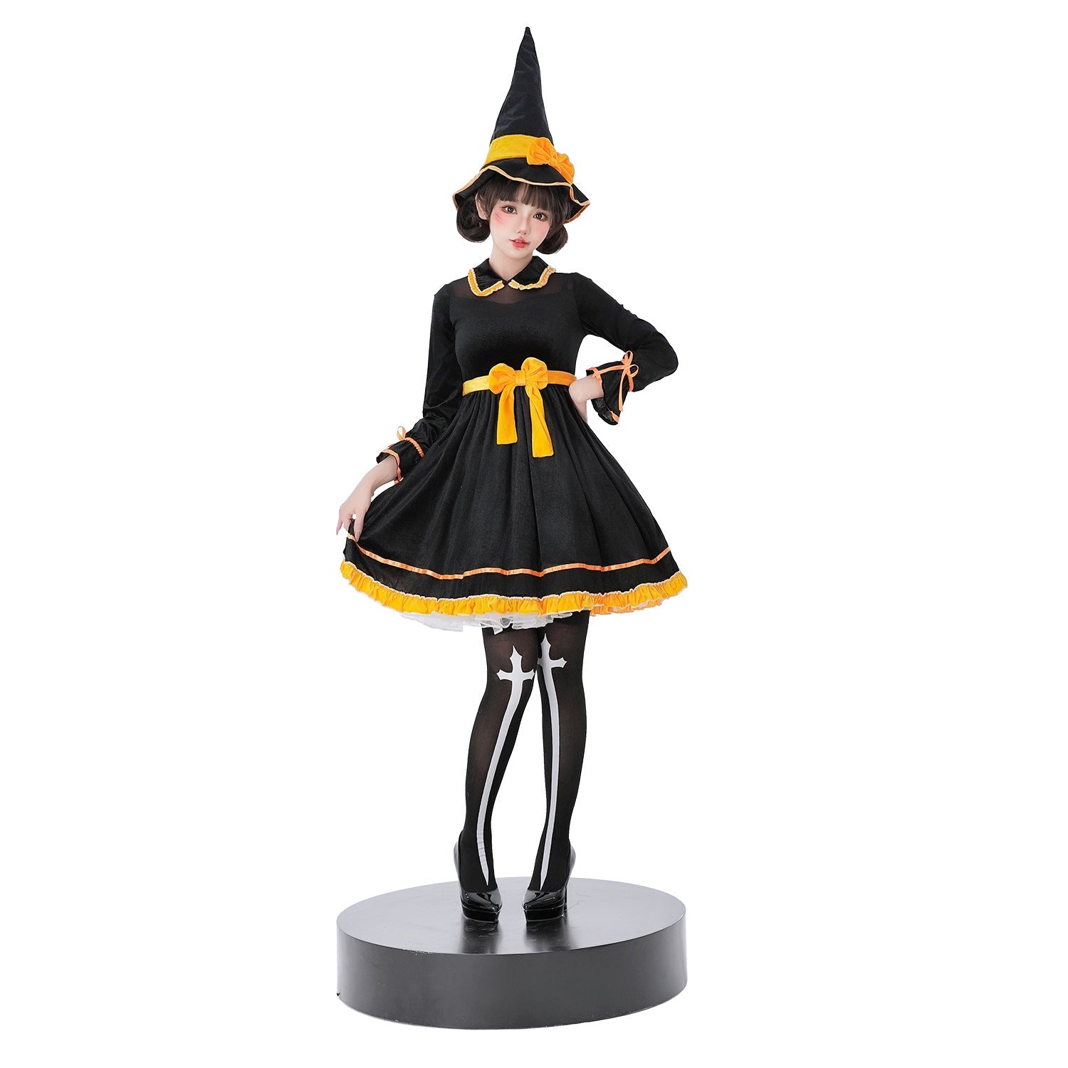 Women's witch costume with elegant ruffle details Chichicherry