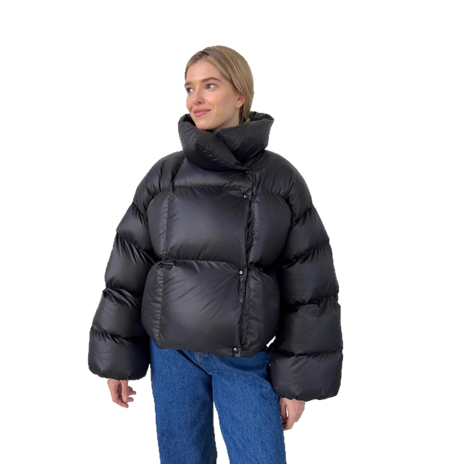 Damen extravagante Oversize Steppdaunenjacke mit extravoluminöser Kapuze Chichicherry