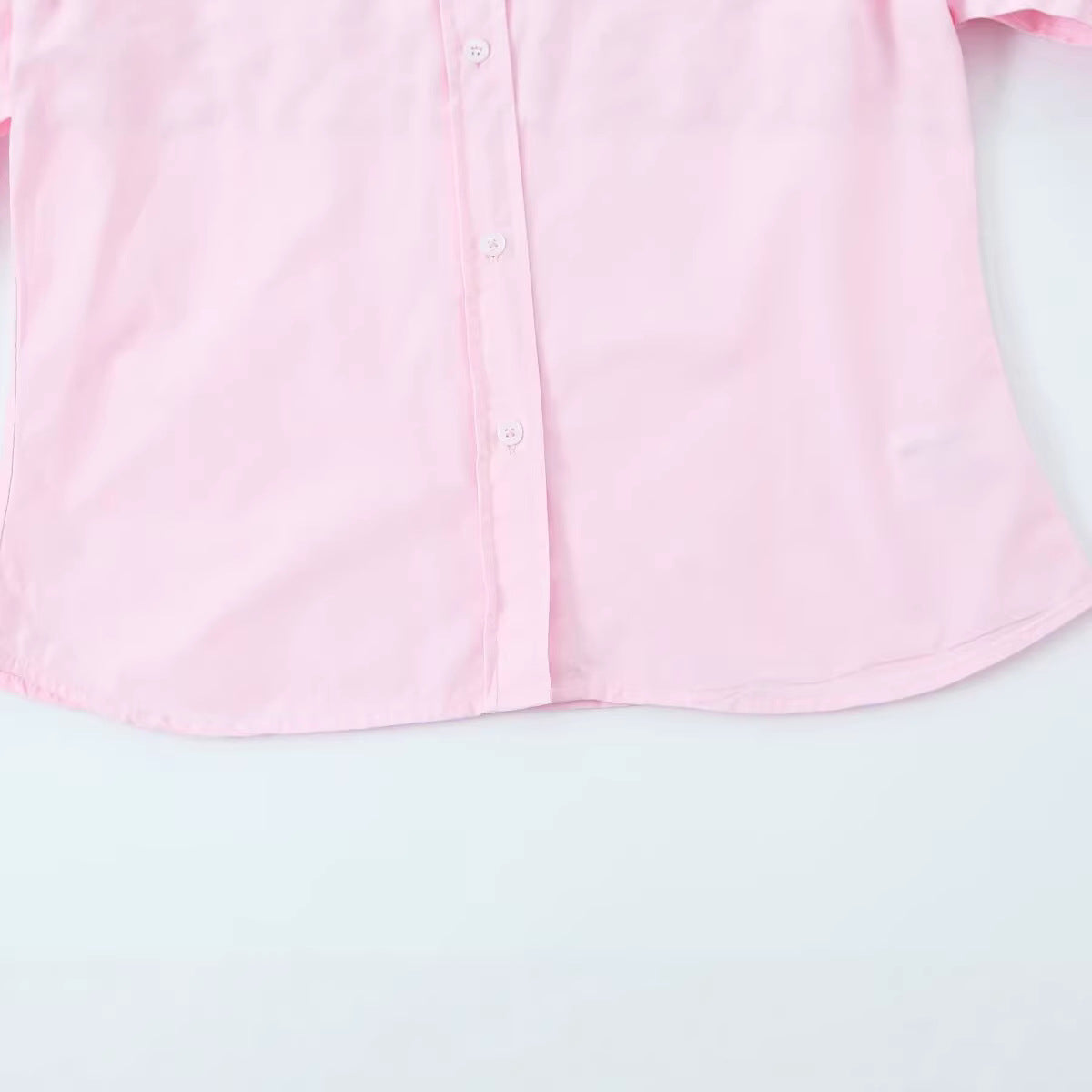 Women's Casual Cotton Blouse with Boxy Short Shape and Classic Shirt Collar Chichicherry