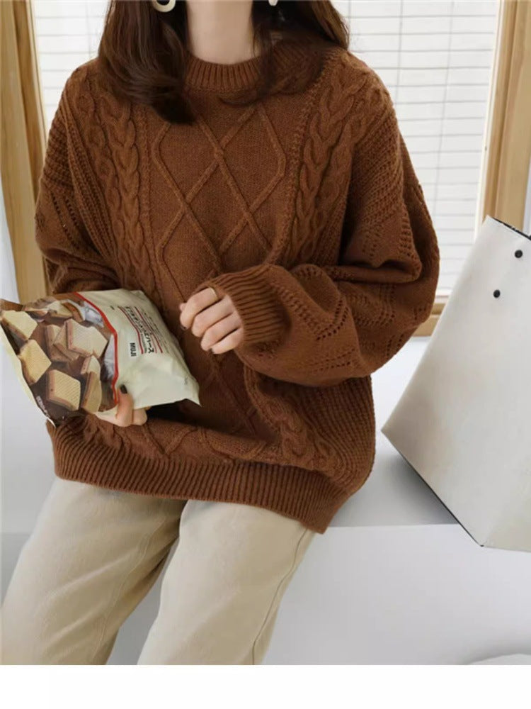 Women's Oversize Cable Knit Sweater with Lace Details and Ribbed Hem Chichicherry