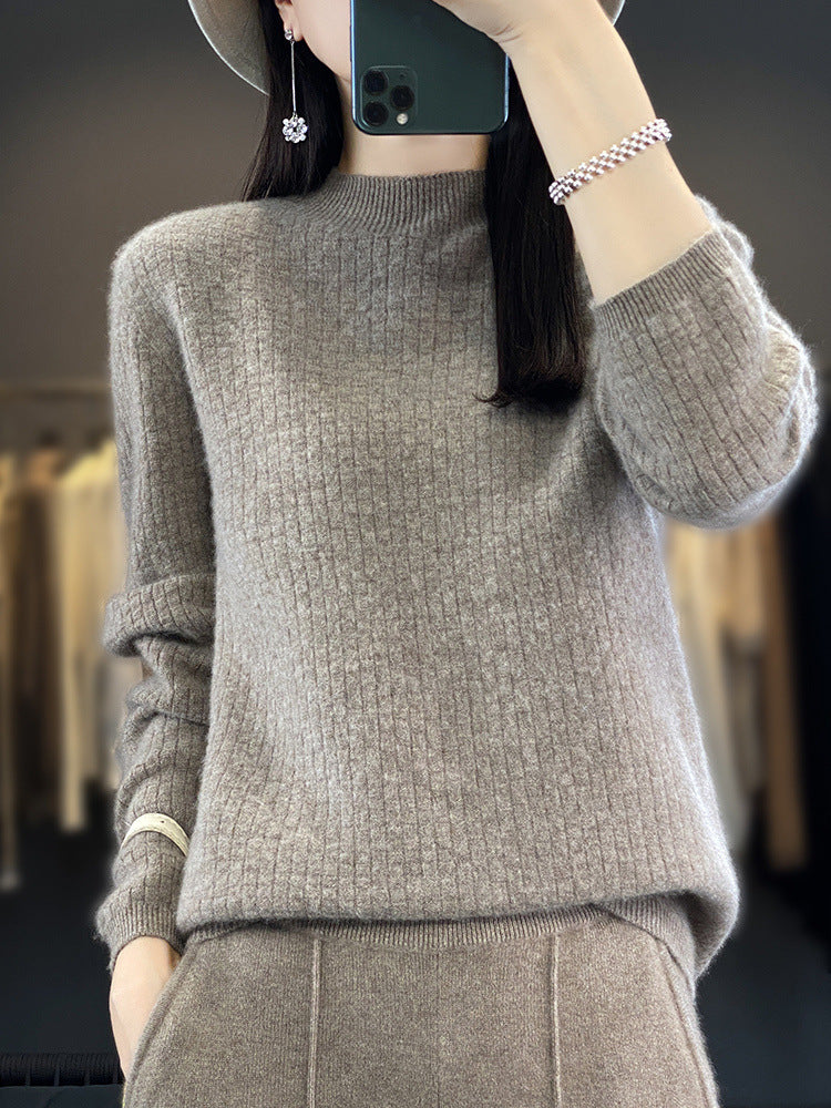 Women's Soft Boxy Mock Neck Sweater in Mohair Look with Fine Box Rib Structure Chichicherry