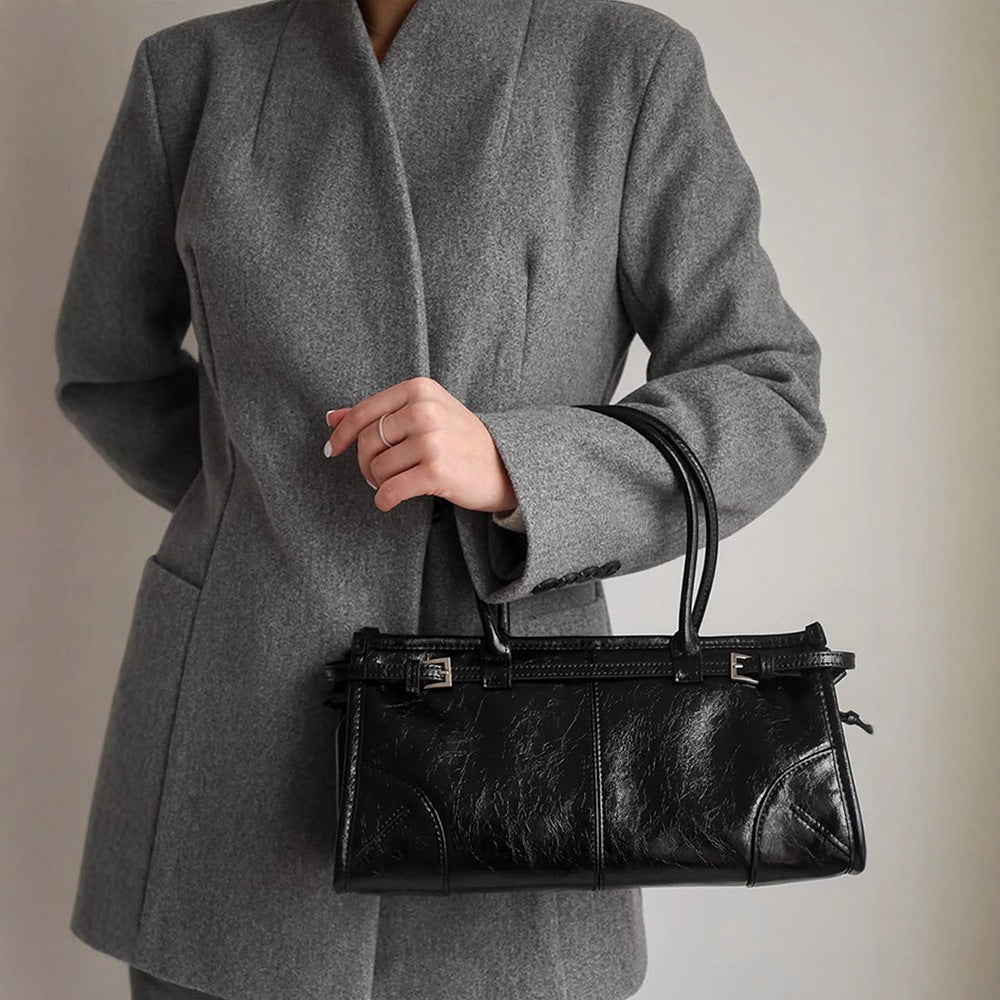 Women's Figure-Hugging Wool Blend Coat in Cocoon Cut with Concealed Button Placket Chichicherry