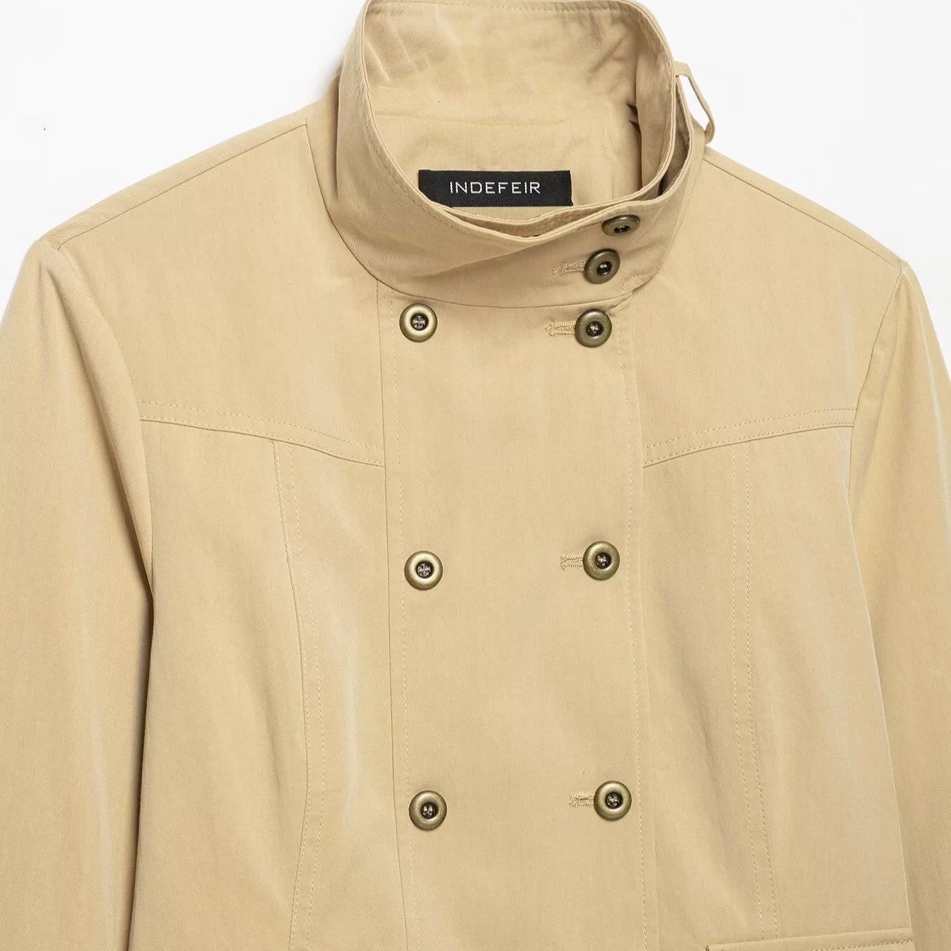 Ladies Short Double-Breasted Utility Jacket with Stand Collar and Flap Pockets Chichicherry