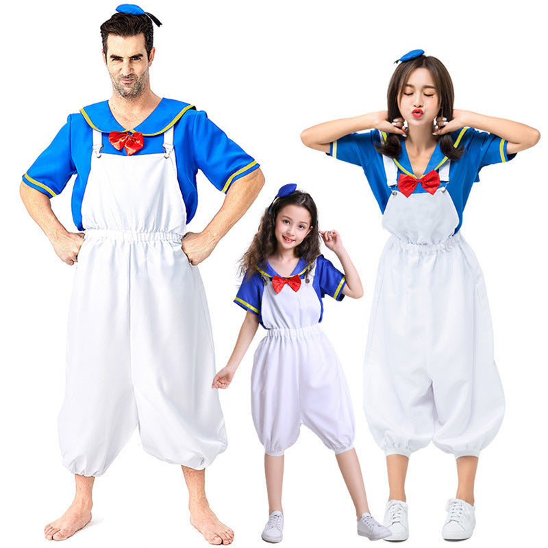 Girl's sailor suit with shimmering collar and playful waistband Chichicherry
