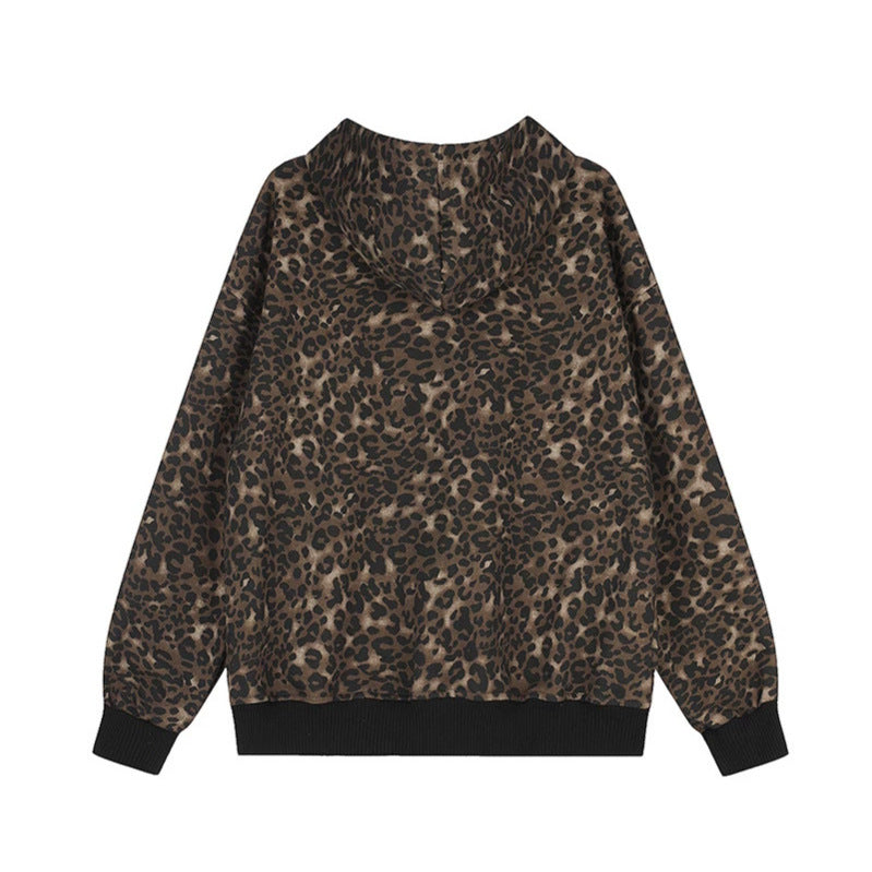 Women's hooded sweat jacket with leopard pattern, velour stripes and star studs Chichicherry