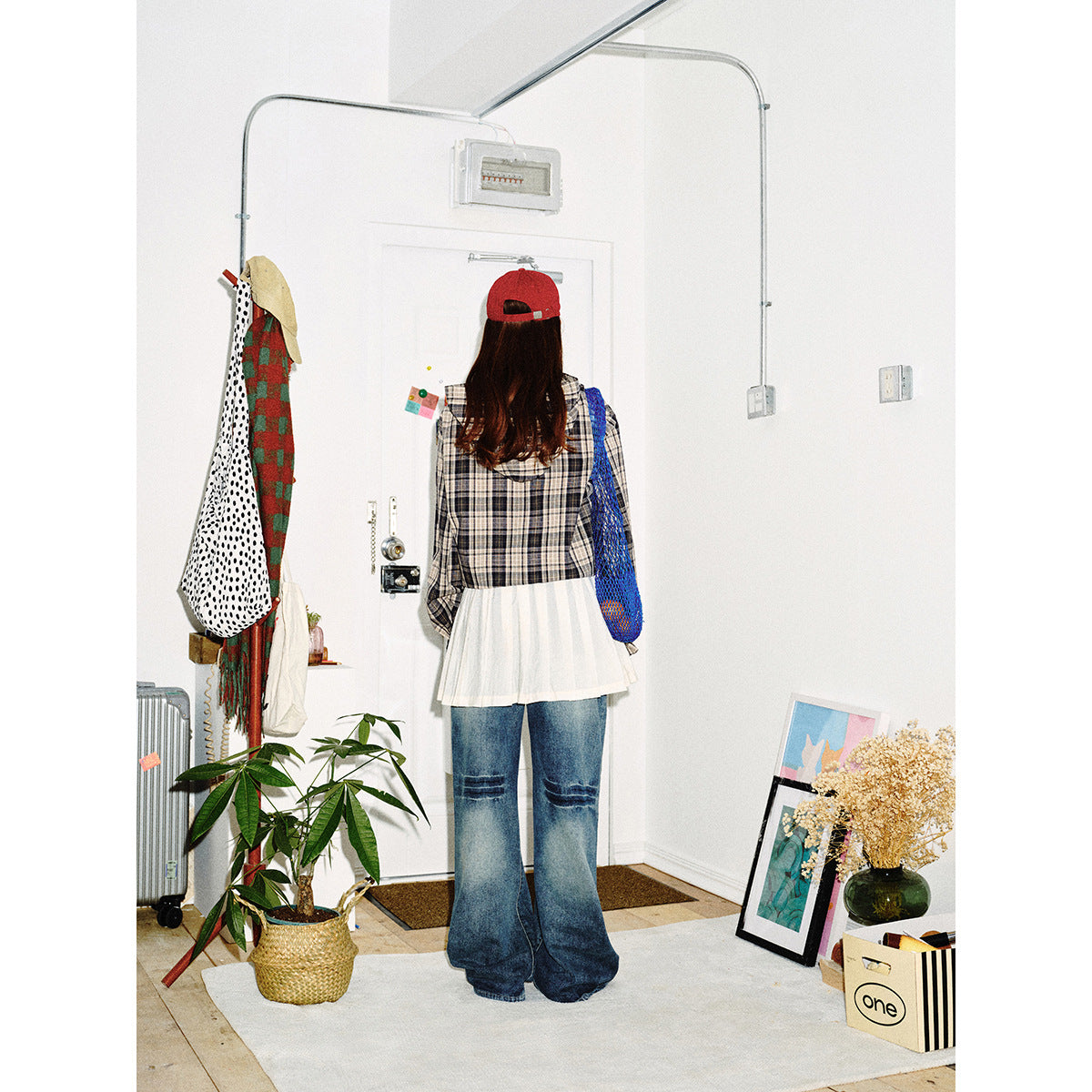 Ladies short-cut hooded shirt jacket in checkered look with drawstring hem Chichicherry