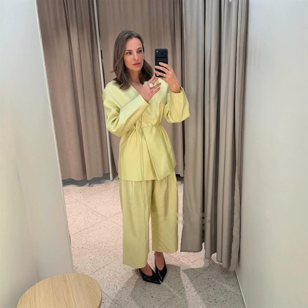 Women's wrap blazer with drawstring and wide culotte pants two-piece Chichicherry