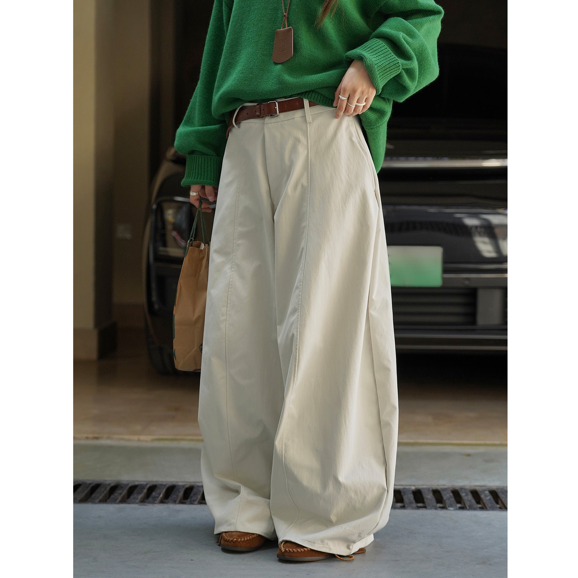 Women's ultra-wide high-waisted culotte pants with a deep crotch and clean waistband Chichicherry