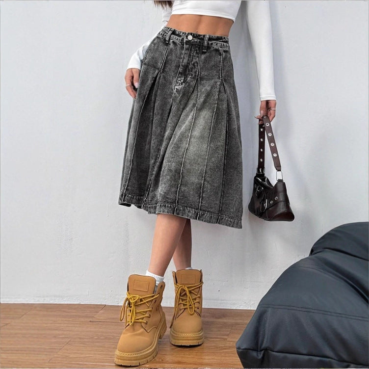 Ladies midi skirt made of denim with vintage wash, pleats and high waist Chichicherry