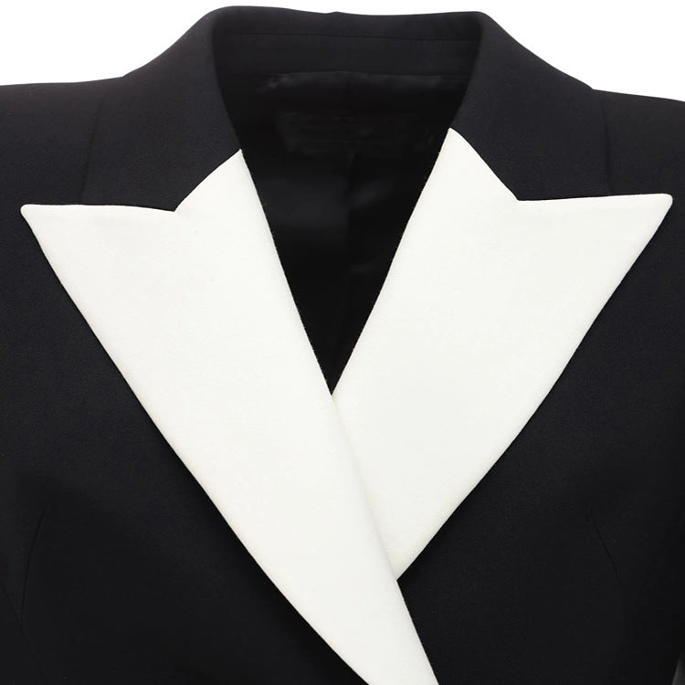 Women's fitted blazer dress-coat with contrasting shawl collar and flared skirt Chichicherry