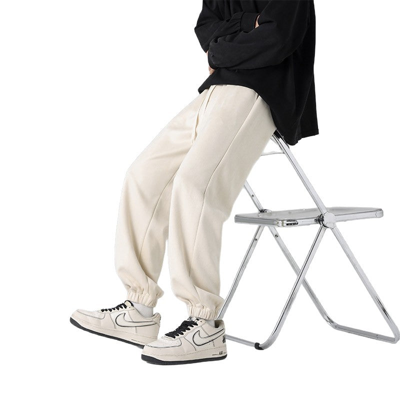 Men's joggers in a relaxed fit with a crease, drawstring, and elastic cuffs Chichicherry