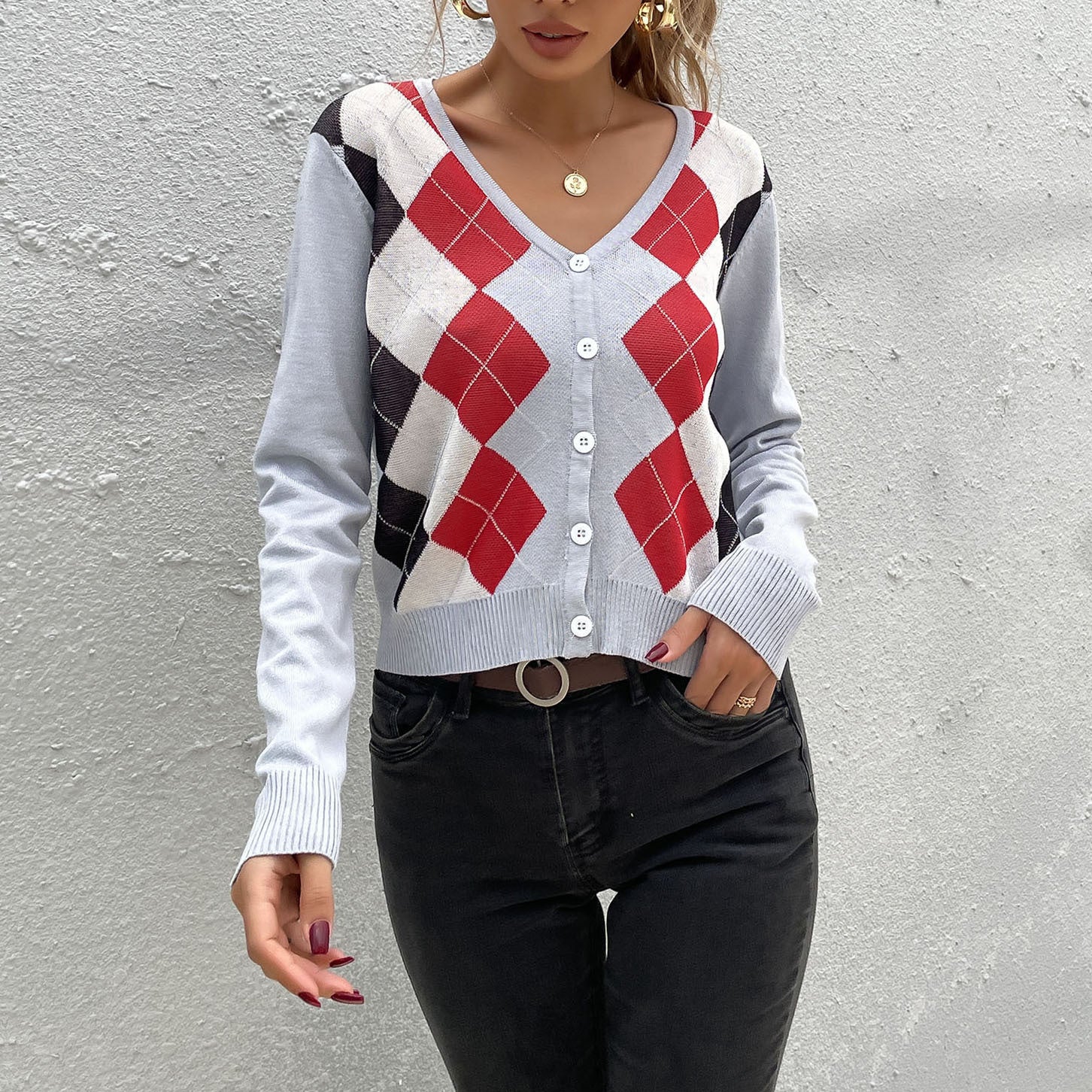 Ladies' Argyle Cardigan with deep V-neck, fine fine knit and button placket Chichicherry